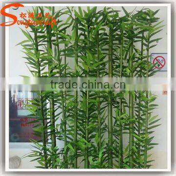 Newest Artificial Green Bamboo Poles Outdoor Bamboo Fence photo-2