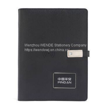 2020 Wholesale B5 Promotion Wireless PowerBank Diary With 32GB USB Flash Drive LED Light Logo EP-ItalianPU Leather Power bank Notebook