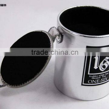 Portable suitable fashion mini leather dice cup