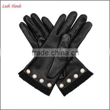Women's Pearl-embellished Winter Leather Gloves photo-2
