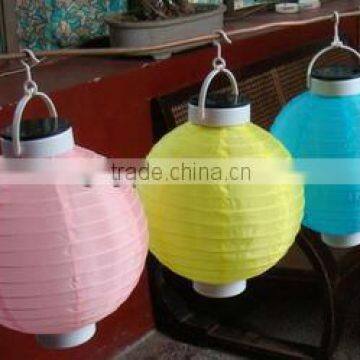 outdoor hanging solar lanterns