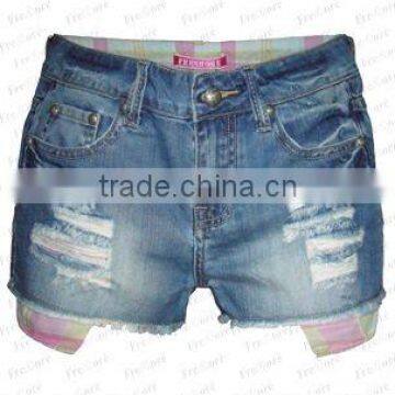 Fashion lady's denim shorts