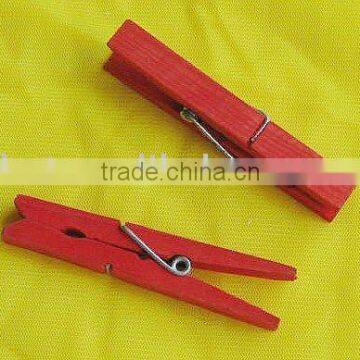 RED WOODEN CLOTHES PINS