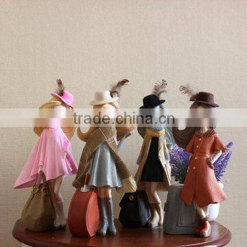 Pretty Girl resin figures designer decoration toy/Customized high quality Famale resin figures/Make design resin figure Supplier