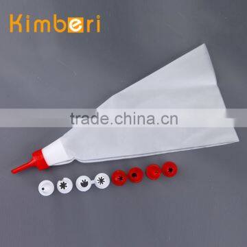 PP Material Trantidional Piping Bag Icing Kit Icing Nozzles