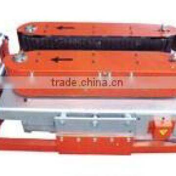 Cable conveyor for laying cables