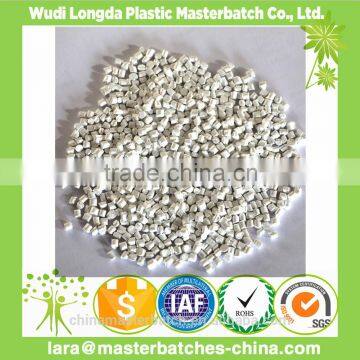 50% White Masterbatch for Blowing Moulding-Bottles photo-4