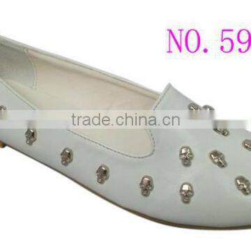 Comfortable new style lady flat shoe with skull