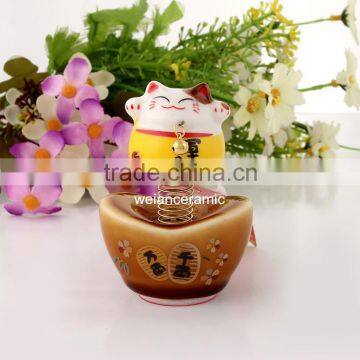 Chinese Good Luck Ceramic Cat For Decoration