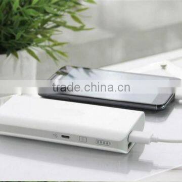 10400mah High Quality Led Torch Light Portable Power Bank photo-5
