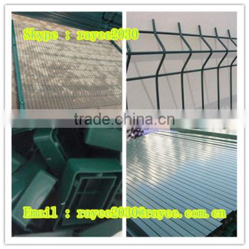 garden fencing galvanized nylofor 3d panel metal fencing plastic lattice fence with V folds , valla curvada