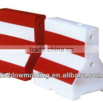 OEM Blow Molding Plastic Traffic Barrier & Fence Road Barrier Huizhou Factory photo-2