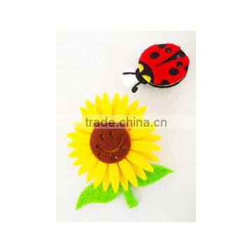 Custom cheap blinking sunflower and ladybug led light pin