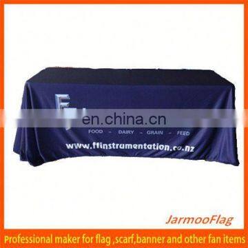 blue baggy rectangler table cover