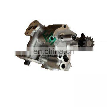 Engine Engine Parts 6D31 Oil Pump ME084586