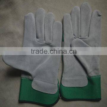 cow spilt leather working gloves manufacturers in Gaozhou city