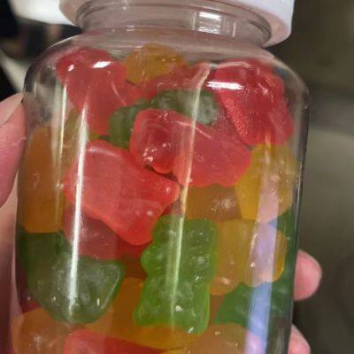 Качественные оригинальные мягкие функциональные жевательные конфеты под OEM, прошедшие сертификацию FDA, с множеством витаминных добавок для ухода за кожей тела человека и хорошого сна