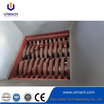 Double Shaft Rubber Crushing Equipment With High Efficiency photo-3