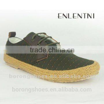 Wholesale fashion cheap men's fashion canvas shoes