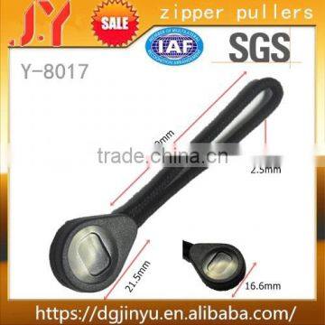 China Factory Custom New Stylish Shape Rubber Zipper Puller