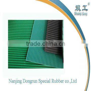 Rill pinstripe composite rubber plate