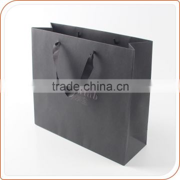 matte lamination embossing black shopping paper bag with handle                        
                                                                                Supplier's Choice