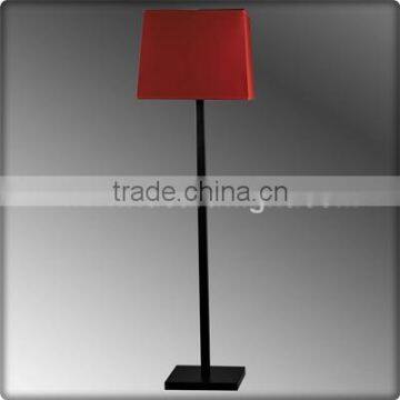 UL CUL Listed Supplier Black Finish Modern Red Shade Decorative Hotel Bedside Floor Lamp F20119