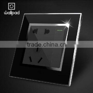Factory Luxury Wallpad Black Waterproof Acrylic Glass 110~250V Electrical 5 2 Pin Triple Austrilia Wall Socket 220V