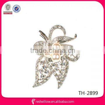 2014 Newest High quality rhinestone pearl brooch For Wedding