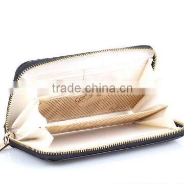 Single Zipper Red Clutch Bifold Purse Wallet photo-3