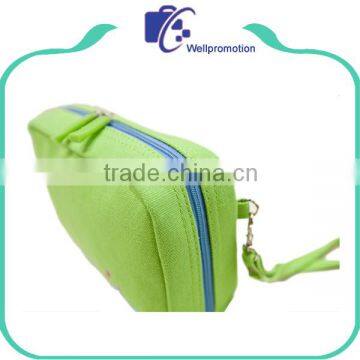 Wholesale Beauty Polyester Cosmetic Bag Makeup Organizer for Women photo-4