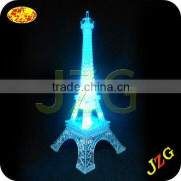 Wholesale colorful fashion travel France souvenir plastic mini eiffel tower for home decoration