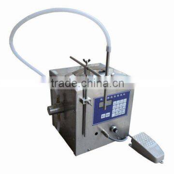 Manual Gear Pump Liquid Filling Machine GZ-1HB