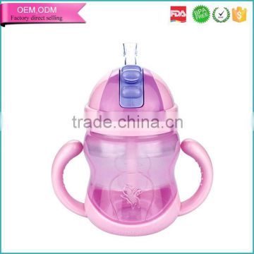 Fashion design bpa free pp baby cup feeder