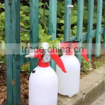 2L Mini Pressure Sprayer With Pressure Gauge and Safety Valve photo-3