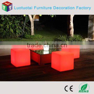 Rechargeable li battery operated remote control 16 color change led cube chair