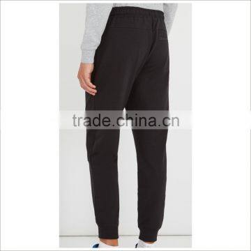 Custom Loose Fitting Rib Leg Opening Men Jogger Pants In Black photo-3