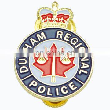 Promotional metal gold custom king pin badge