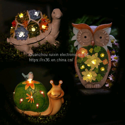 Hot Sale Resin Owl Garden Solar Statue Home Outdoor Lawn Yard Garden Decor Crafts Animal Garden Solar Lamps