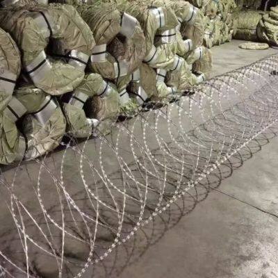 Galvanized Razor Barbed Wire With 500g Zinc Coating for Perimeter Security photo-5