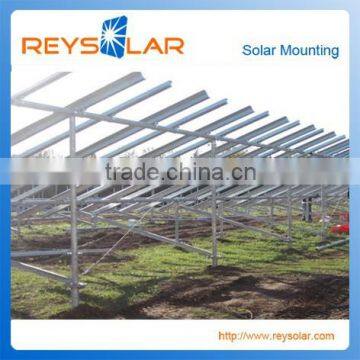 Large scale commercial ground screw solar mounting system