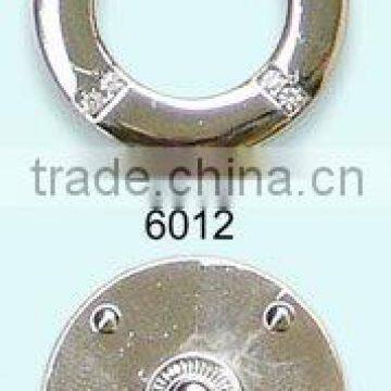 Zinc alloy flatback button