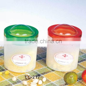 PP+PS 10*10*12.6 Hot sale sealed jar/small plastic candy jar/portable sealing tank