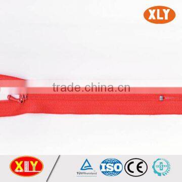 Shenzhen China Xly Zipper Factory Produce #3 Polyester Close End Nylon Zipper photo-2