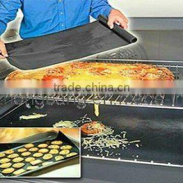 Non-stick PTFE coated fiberglass oven liner