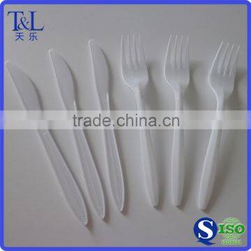 Food grade PP material top quality white plastic fork and knife for restaurant usage