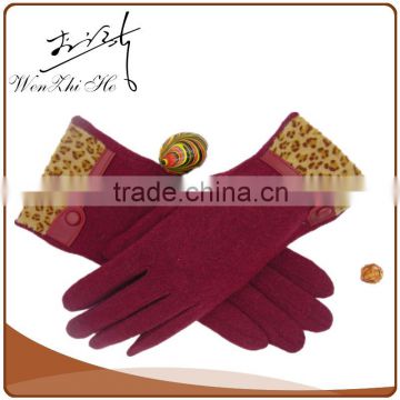 Manufacturer Handmade Winter Red Color Wool Gloves