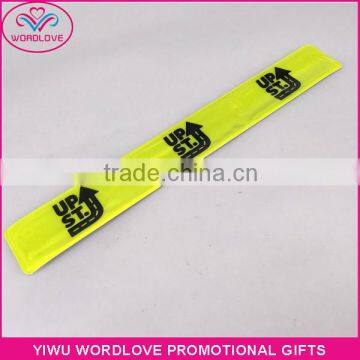 Silkscreen Reflective PVC Slap Band Wide Bracelets For Promotion