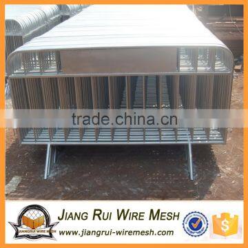 Alibaba China Manufacturer Cheap aluminum Crowd Control Barrier Price