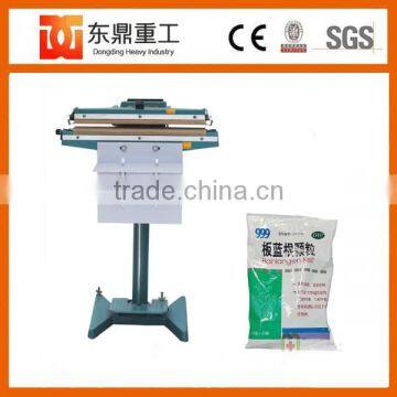 High efficiency pedal heating induction sealing machine